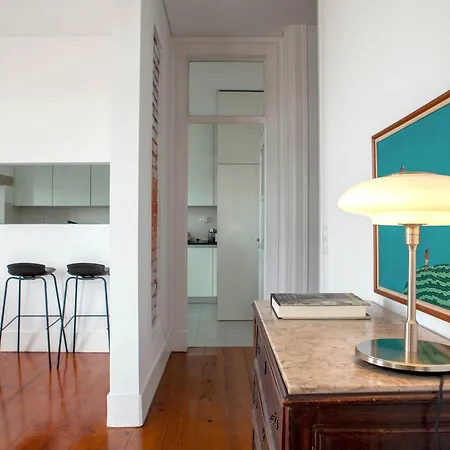 Casa Da Laranjeira * Lisbon